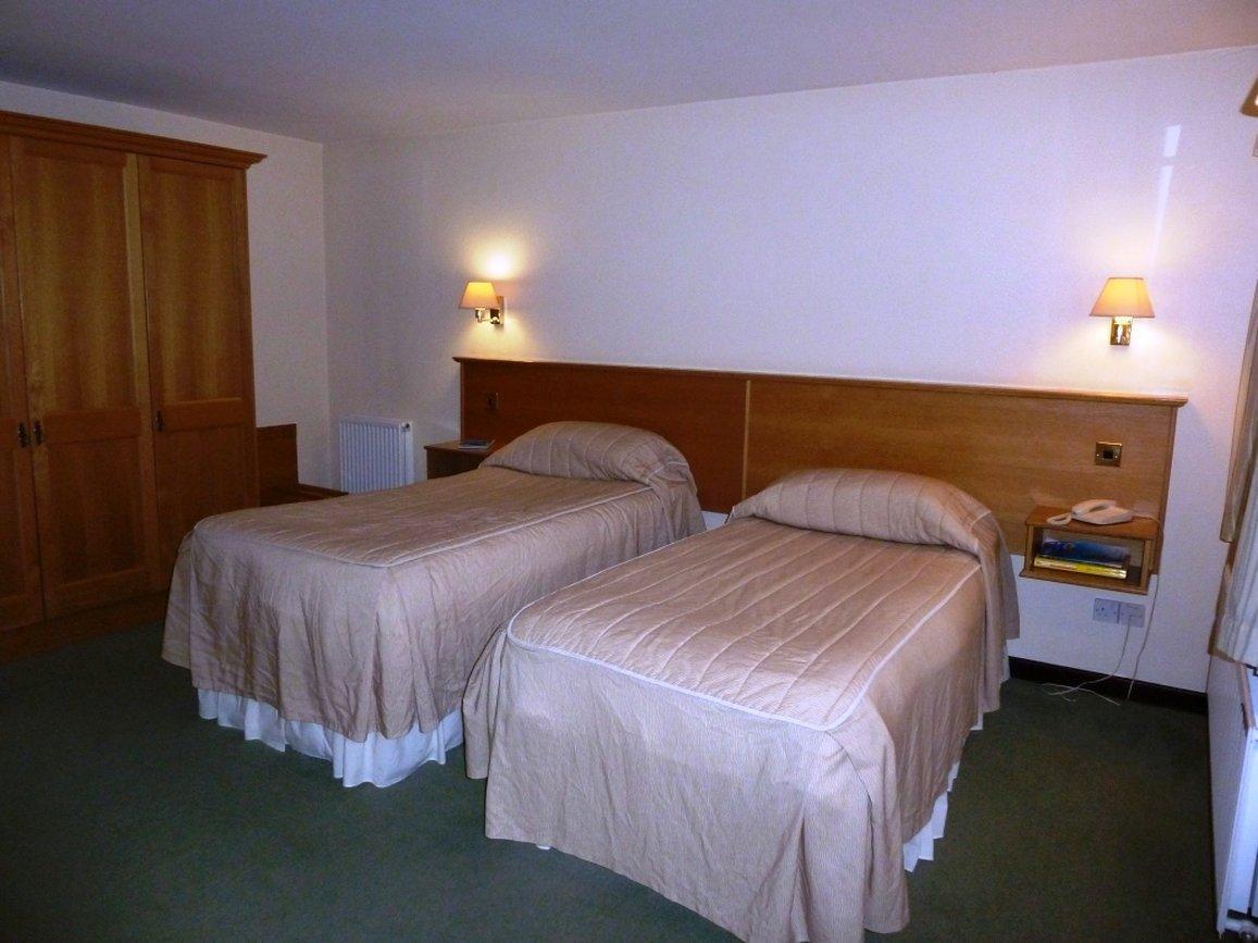 The County Lodge Карнфорт Номер фото